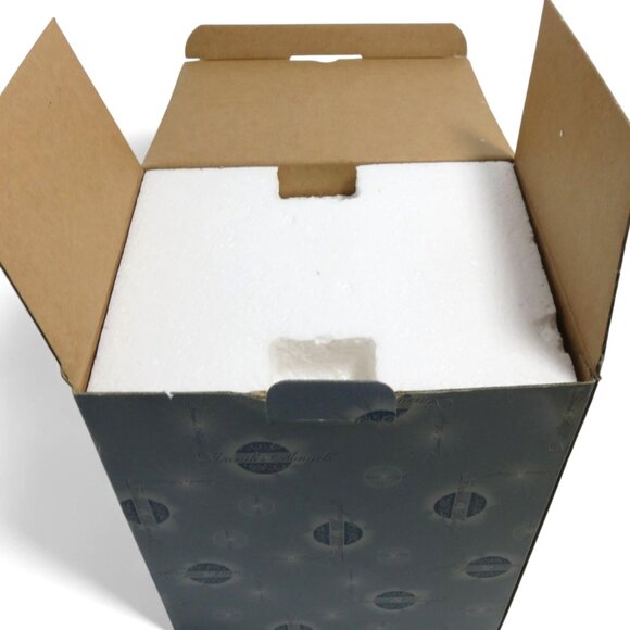 SARAHS ANGELS Praying Angel Musical Figurine in Nativity Scene Dress 2006 Boxed - Picture 11 of 11